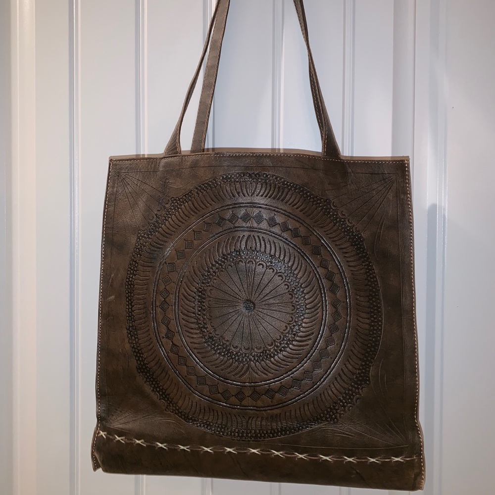 🧡 Labrado leather tote